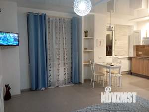 Студия квартира, посуточно, 31м2, 15/18 этаж
