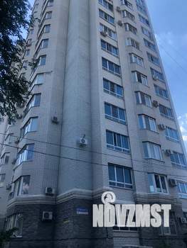 Студия квартира, посуточно, 47м2, 1/17 этаж