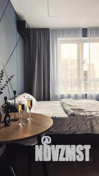 Студия квартира, посуточно, 25м2, 22/22 этаж