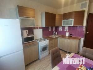 1-к квартира, посуточно, 37м2, 9/9 этаж