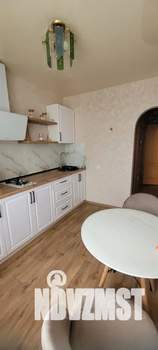 1-к квартира, посуточно, 35м2, 6/10 этаж