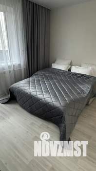 1-к квартира, посуточно, 36м2, 4/9 этаж