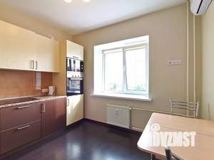1-к квартира, посуточно, 39м2, 8/10 этаж
