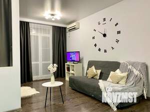 1-к квартира, посуточно, 51м2, 1/1 этаж