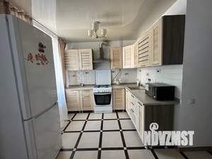 3-к квартира, посуточно, 70м2, 2/7 этаж