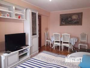 3-к квартира, посуточно, 48м2, 1/5 этаж
