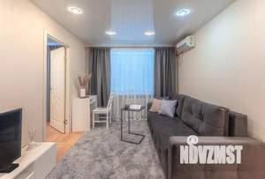 2-к квартира, посуточно, 42м2, 1/5 этаж