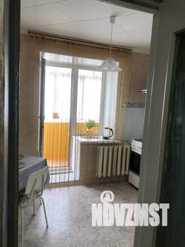 1-к квартира, посуточно, 34м2, 4/9 этаж