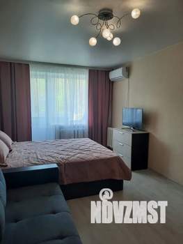 1-к квартира, посуточно, 35м2, 2/9 этаж