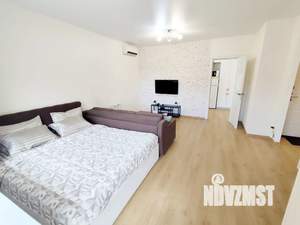 1-к квартира, посуточно, 37м2, 3/6 этаж