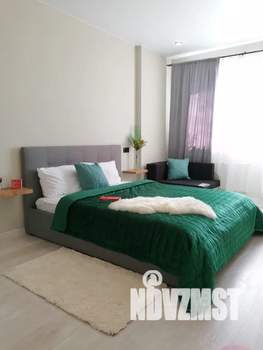 Студия квартира, посуточно, 35м2, 20/20 этаж