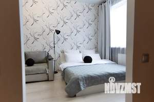 1-к квартира, посуточно, 37м2, 20/24 этаж