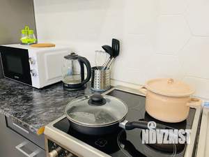 1-к квартира, посуточно, 35м2, 3/23 этаж