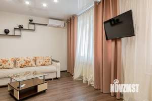 1-к квартира, посуточно, 36м2, 2/9 этаж