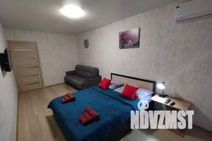 1-к квартира, посуточно, 35м2, 1/4 этаж