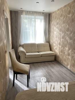 2-к квартира, посуточно, 45м2, 3/3 этаж