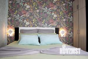 1-к квартира, посуточно, 47м2, 1/1 этаж