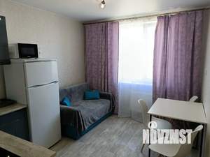 1-к квартира, посуточно, 37м2, 8/20 этаж