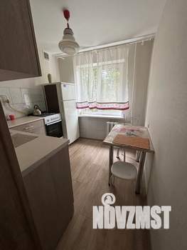2-к квартира, посуточно, 48м2, 2/5 этаж