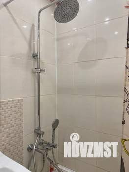 1-к квартира, посуточно, 40м2, 10/18 этаж