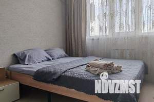 1-к квартира, посуточно, 40м2, 4/22 этаж