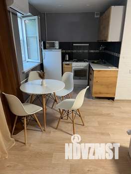 1-к квартира, посуточно, 49м2, 3/5 этаж