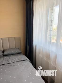 1-к квартира, посуточно, 40м2, 8/16 этаж