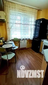 1-к квартира, посуточно, 35м2, 1/9 этаж