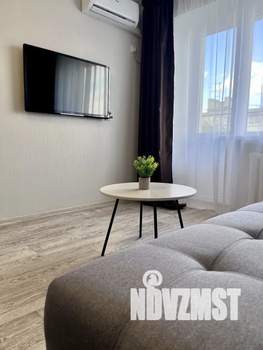 1-к квартира, посуточно, 33м2, 4/5 этаж