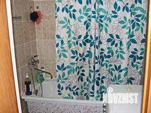 1-к квартира, посуточно, 33м2, 3/3 этаж