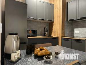 2-к квартира, посуточно, 42м2, 4/10 этаж