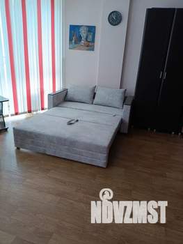 Студия квартира, посуточно, 40м2, 4/10 этаж