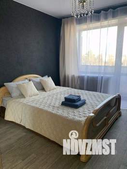 3-к квартира, посуточно, 56м2, 1/1 этаж