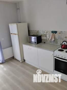 1-к квартира, посуточно, 40м2, 6/10 этаж