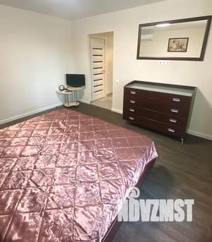 1-к квартира, посуточно, 33м2, 1/12 этаж