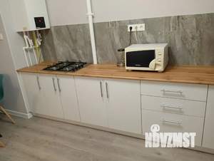 1-к квартира, посуточно, 30м2, 4/10 этаж