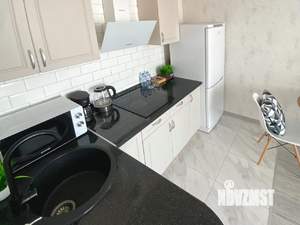 1-к квартира, посуточно, 37м2, 1/1 этаж