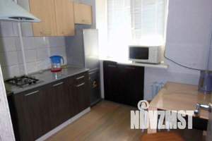 1-к квартира, посуточно, 28м2, 4/5 этаж