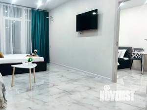 2-к квартира, посуточно, 40м2, 1/1 этаж