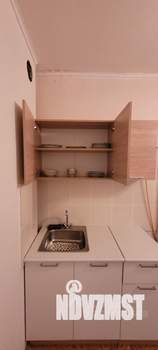 1-к квартира, посуточно, 39м2, 4/10 этаж