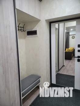 Студия квартира, посуточно, 32м2, 1/5 этаж