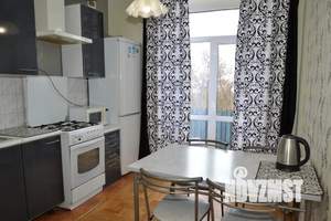 1-к квартира, посуточно, 51м2, 3/8 этаж