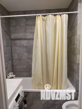 1-к квартира, посуточно, 32м2, 2/10 этаж