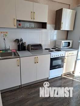 1-к квартира, посуточно, 34м2, 4/20 этаж