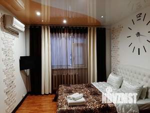 1-к квартира, посуточно, 60м2, 1/1 этаж