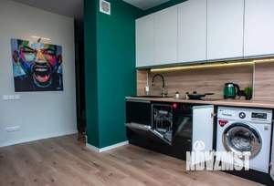 Студия квартира, посуточно, 42м2, 12/12 этаж