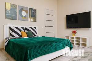 1-к квартира, посуточно, 38м2, 13/16 этаж