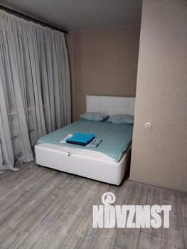 1-к квартира, посуточно, 40м2, 6/9 этаж