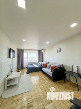 1-к квартира, посуточно, 38м2, 9/9 этаж