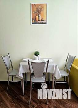 1-к квартира, посуточно, 40м2, 2/13 этаж